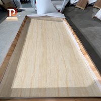 Panneau de revêtement mural en pierre artificielle flexible OEM, aspect marbre, pour la décoration extérieure des villas et des hôtels, panneau mural en pierre PU
