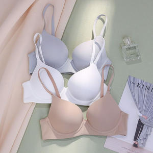 Fabricants Vente en Gros Français <span class=keywords><strong>Grande</strong></span> <span class=keywords><strong>Taille</strong></span> Sous-Vêtements pour Femmes Anneau en Acier Souple Soutien-Gorge Anti-Affaissement Petite Poitrine Froncée Sans Trace Soutiens-Gorge - Product Image 1