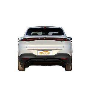 Deepal S05 EREV SUV: oltre 1200 km di autonomia combinata, design futuristico, cockpit intelligente e consumo di carburante ultra-basso. - Product Image 6
