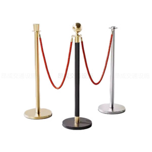 Barrière de luxe VIP Angcheng en titane argenté et or noir pour conciergerie, centre commercial, hôtel, événementiel et gestion des files d'attente - Product Image 5