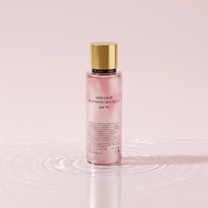 Spray Corporal Victoria's Secret sin Fragancia, Líquido con Aroma a Rosas para Mujeres Adultas, Aroma Duradero - Product Image 3