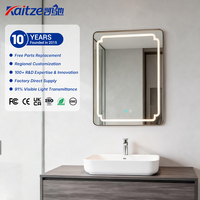 Miroir de salle de bain intelligent rectangulaire simple à suspendre, avec LED lumineuse, interrupteur tactile, anti-buée, pour villa et hôtel