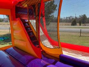 Castillo inflable en oferta para alquiler comercial en fiestas al aire libre - Product Image 5