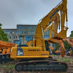 Excavadoras de orugas de segunda mano Komatsu de 24 toneladas, motor hidráulico usado Nabtesco original de Shanghai Japón, rentable - Product Image 2