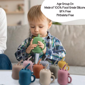 Livraison rapide : Tasse en silicone de qualité alimentaire sans BPA pour chat, avec couvercle et paille, pour l'apprentissage de la boisson et la consommation d'eau des enfants, tasse en silicone pour bébé - Product Image 2