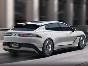 Denza Z9GT DM 2024 1100 4WD 2,0 T 207 HP L4 híbrido enchufable 5 puertas 5 asientos <span class=keywords><strong>comprar</strong></span> coche en línea coche nuevo Denza Z9GT - Product Image 4