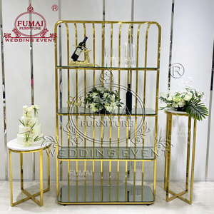Estante para vinos moderno de latón FUMAI con estantes de vidrio, expositor para bodas, eventos y bares - Product Image 3