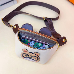 Bili bear-Bolso de pecho con diseño de oso pequeño para mujer, bandolera de pecho con diseño de dibujos animados, de cintura con un hombro, 2023 - Product Image 1