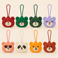 Boîte de rangement en silicone en forme d'ours pour articles de bébé - Étui portable suspendu pour ranger les accessoires de Noël (vente en gros)