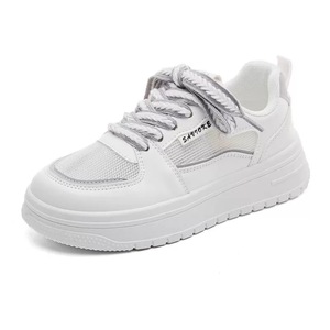 Zapatillas Deportivas Casuales con Cordones y Suela Gruesa, Modelo 2025, con Superficie de Malla Perforada Antideslizante y Reciclable - Product Image 2