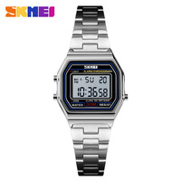 Jam Tangan Digital Persegi SKMEI dengan Tali Logam, Stopwatch, Alarm, Lampu Latar, Tahan Air 3ATM, Jam Elektronik Vintage Unisex.