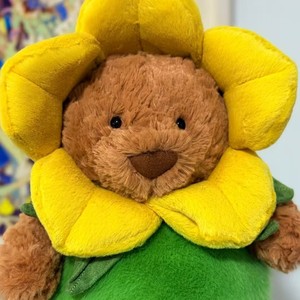 Oso de Peluche de la Marca Británica Jellycat, Modelo Bartholomew, con Pijama, Suave y Adorable, Regalo para Bebés y Niños - Product Image 3