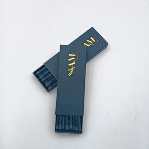 Fiammiferi Personalizzati in Scatola con Punta Nera, Stampa Personalizzata, Fiammiferi di Sicurezza con Bastoncino in Legno per Hotel e Candele - Product Image 4