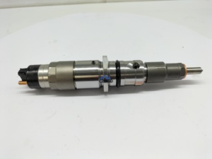 หัวฉีดน้ำมันเชื้อเพลิงเครื่องยนต์ดีเซล6D107E-1 6D102หัวฉีด PC200-8 PC210-8 PC200LC-8 PC220-8อะไหล่เครื่องขุด0445120231 - Product Image 4