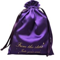 Sac cadeau de luxe en satin de soie violet de taille personnalisée pour le stockage