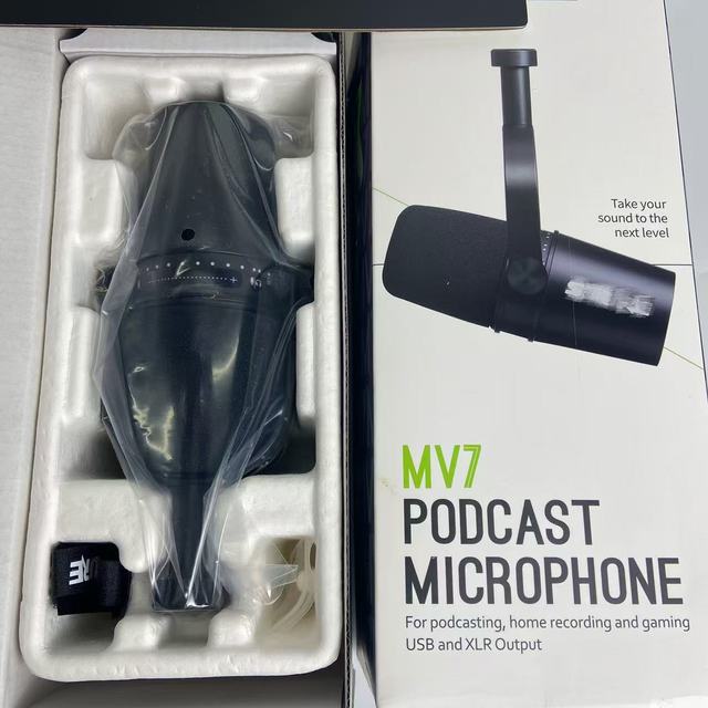 MV7 Studio USB XLR MV7 Dynamic Microphone Professional USB Computer MV7 Microphone for Broadcasting/Podcasting Games