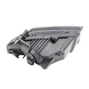 ชุดประกอบ A4L ไฟตัดหมอกหน้า B9 Audi 8K0941699B 8K0941700B ซ้ายขวาวัสดุ PC สำหรับรุ่น2013-2016 - Product Image 3