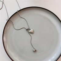 Collier pendentif cœur à longue chaîne réglable pour femme Bijoux de chaîne de chandail d'hiver Punk Rock