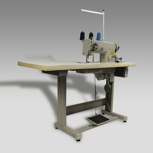 Machine à coudre industrielle automatique à double aiguille haute vitesse en acier inoxydable, programmable, à table plate, avec poche à huile et triple alimentation - Product Image 4