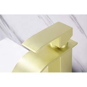 Grifo de Lavabo Clásico Db de un Solo Control, Latón Envejecido, Caño en Cascada, Montaje en Suelo - Product Image 3