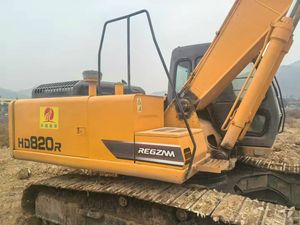 ปั๊มเกียร์ HD820R ไฮดรอลิกแบบตีนตะขาบเครื่องยนต์ดีเซลขนาดกลางของ Kato ของแท้ - Product Image 3