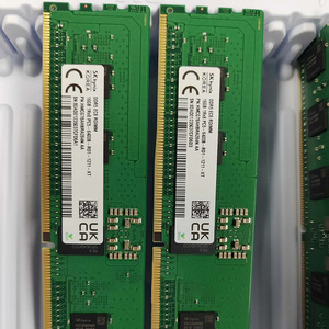 Módulo de Memoria Registrada ECC 1RX8 PC5-6400B-RDIMM HMCG78AHBRA 6400 16G SK para Servidor/Estación de Trabajo, Memoria RAM para Servidor - Product Image 1