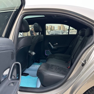 <span class=keywords><strong>Mercedes</strong></span>-Benz <span class=keywords><strong>A200</strong></span> 1.3T Motor Turbo, Tracción Delantera, Sedán Usado, China, 50001-75000 Millas, Automático, Asientos de Cuero Oscuros, R15 - Product Image 6