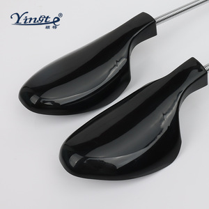 Ensanchadores de zapatos ajustables de plástico Yinste para dar forma y expandir los zapatos con función de tamaño personalizable - Product Image 3