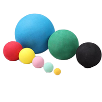 Balles en mousse souple EVA légères Mini Indoor Sports Toy Balles en mousse de sécurité avec plusieurs tailles et couleurs pour le jeu