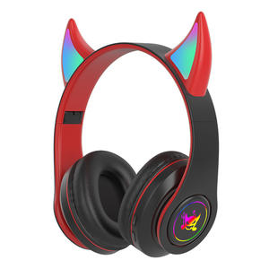 Lampe Flash mignon chat oreilles casque sans fil jeu diable corne casque avec lumière LED casque pour ordinateur <span class=keywords><strong>Gamer</strong></span> - Product Image 5