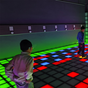 Parco divertimenti attenzione fuga bambini salto <span class=keywords><strong>gioco</strong></span> piano Led giochi interattivi per Business Pass attrezzature sala giochi - Product Image 6