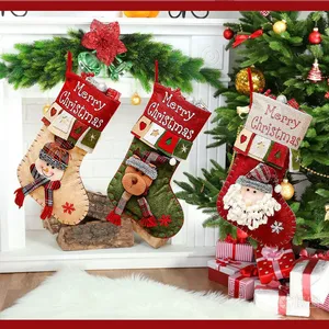 Chaussettes de Noël personnalisées en forme de bonhomme de neige 3D moelleuses, sacs de Noël de dessin animé, sacs cadeaux de bonbons de style nordique pour la décoration des fêtes - Product Image 5