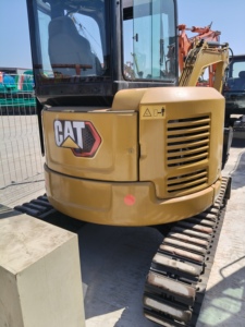 Excavadora Mini Usada Caterpillar 303.5E de 3 Toneladas, Precio Competitivo, Estado Original, con Motor Cat C1.9 - Product Image 3