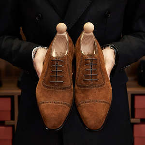 Chaussures Oxford rétro personnalisées 2026 : Chaussures en cuir et daim respirantes de luxe pour hommes, fabriquées à la main - Product Image 5
