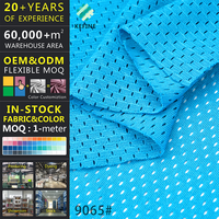 Tissu en maille perforée 140 GSM 100% polyester, séchage rapide, respirant, tissu tricoté pour vêtements de sport, maillot, t-shirt, sublimation