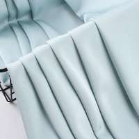 Tissu brocart double extensible en polyester de qualité supérieure, aspect acétate, lisse et fluide, idéal pour les robes de soirée pour filles