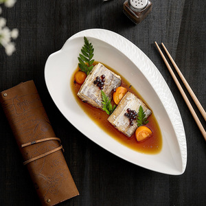 Vente flash - <span class=keywords><strong>Assiette</strong></span> à poisson en porcelaine <span class=keywords><strong>contemporaine</strong></span> de forme irrégulière pour les fêtes, les restaurants et les hôtels - Product Image 4
