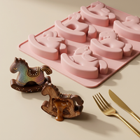 SILIKOLOVE Moule à gâteau en silicone personnalisé à 6 cavités en forme de poney, antiadhésif platine LFGB, sans BPA, 100 % silicone de qualité alimentaire
