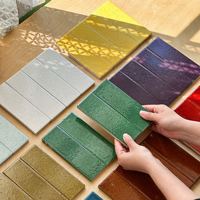 Carrelage mural en céramique écologique recyclé et réutilisé, fait main, avec glaçure texturée, coloré, pour les murs décoratifs intérieurs des maisons d'hôtes et des restaurants