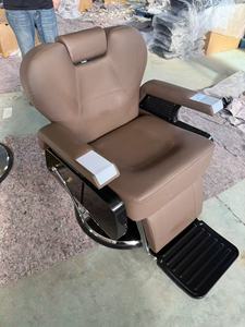Fauteuil de Barbier Classique Marron Robuste Inclinable Hydraulique en Cuir Vintage pour Salon de Coiffure - Product Image 4