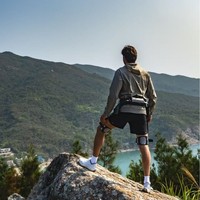 Exosquelette robotique, dispositif d'assistance à la marche par exosquelette