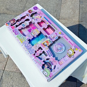 ลูกปัดเพอร์เลอร์ 950-28 ชุดงานฝีมือ DIY สำหรับเด็กอายุ 5-7 ปี ของเล่นเสริมพัฒนาการ พร้อมกล่องขนาด 23 ซม. และลูกปัดหลากสีสันสำหรับการเล่นสร้างสรรค์ - Product Image 2