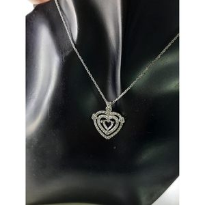 Collar con Colgante de Diamante Natural Jewelspaark, 0.64 Cttw, Corte G-H, Bañado en Rodio, Plata de Ley 925, Diseño de Corazón, para Mujer, 18 - Product Image 6