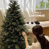 PE Weihnachtsbaum Langlebig Vollständig Naturgetreu Dichtes Grünes Kiefernblatt Künstlich 2,4m Beleuchtet Innenbereich Heim Party Festival Dekoration