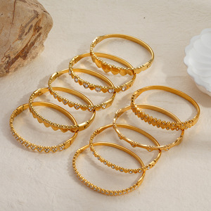 Phụ Nữ Của Đồ Trang Sức Thời Trang 18K Vàng Mạ Thép Không Gỉ Zircon Thiết Trái Tim Tình Yêu <span class=keywords><strong>Bangle</strong></span> - Product Image 2
