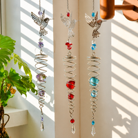 En gros Attrape-soleil en cristal colibri en spirale, carillon éolien et ornement suspendu pour la décoration de fenêtre et de jardin