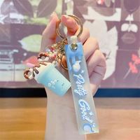 Porte-clés personnalisé en caoutchouc PVC dessin animé créatif charme mignon porte-clés crème glacée cadeaux promotionnels pour enfants filles