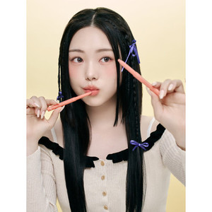 Sunwoo เครื่องมือแต่งหน้าหลายแท่งสำหรับริมฝีปากและแก้มของ Luna smudging (01 Mellow SALMON) - Product Image 1