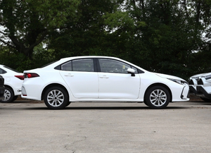 Nuevo Auto a Gasolina Toyota Corolla 2024 1.2T Edición Pioneer en Venta en China - Product Image 6