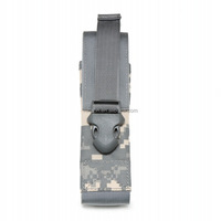 Vente en gros Tactique Molle Simple MP5 Magazine Molle Mag Pouch Porte-bâton Lampe de poche Poche avec boucle à dégagement rapide